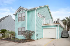 ONE More Happy Day 3BR-3BA Beach House w-HotTub, Sleeps 11 - Image 3