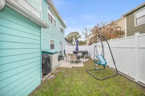 ONE More Happy Day 3BR-3BA Beach House w-HotTub, Sleeps 11 - Image 5