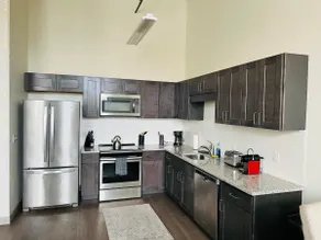 Comfy and Spacious 1BR Apt Utica - Image 5