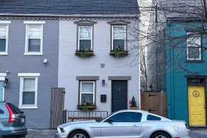 Cozy Lancaster Townhouse - Walk to downtown - Image 4