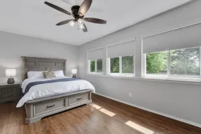 3BR, 2.5 Bath Dog-Friendly Retreat w/ Lg Backyard - Image 4