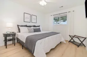 Condo with pool & beach access! - Image 3