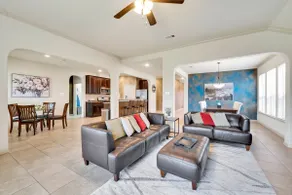 Spacious 4BR Home w/ King Suite | Katy/Houston - Image 2