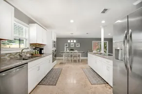Lakeland Highlands Oasis - 3BR Heated Pool Home - Image 3