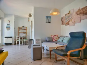 Beach Kite - Three-bedroom with Super Terrace and park - Image 2