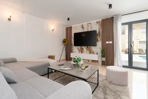 Designer Villa Simone - Modern & Heritage Style with 30 m2 pool - Image 5