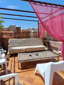 Large F5 Apartment – Terrace – up to 7 people. - Image 3