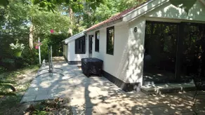Luxurious overnight stay with Jacuzzi wooded area. - Image 3
