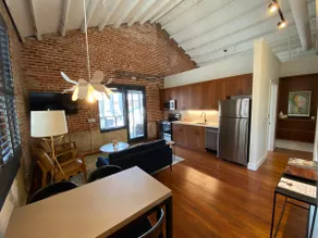 2BR luxury suite - Private Porch - Walkable - Image 5
