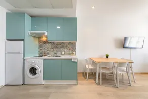 Apartment 32 with parking and pool - Image 2