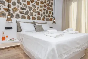 Lago.m Suite - Naxos Town - Image 3