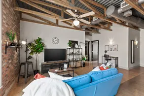 Intimate 2BD with Unique Style in the heart of FortWorth - Image 3