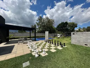 Fully equipped modern apartment with a swimming pool - Image 3