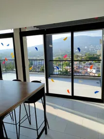 Fully equipped modern apartment with a swimming pool - Image 5