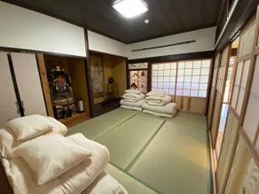 Aso-no-Obaachan-no-Ie is a 6-minute walk from Miyaji Station, which has been renovated from an old house! - Image 3