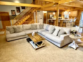 Wildwood Lodge, Large Cabin, 40 Acres - Image 3