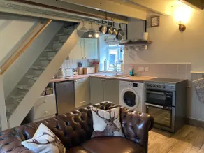 Willow Cottage, cosy & quirky in Middleton in Teesdale - Image 2