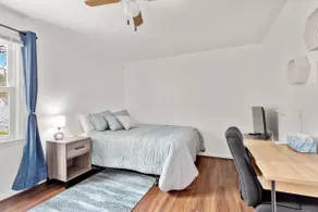 Inviting Retreat Spacious 2 BR 1 and a Half Bath Townhouse - Image 3
