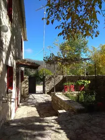 Maisonette 1-4 pax fireplace, patio, WiFi - Image 3