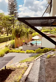 Entre Arboles Tiny House Ecolodge, Jacuzzi, swimming pool - Image 3