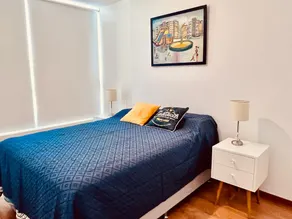 Cozy, stunning 3 BR Apartment - Image 3