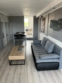 Comfortable 2 bedroom, beautiful terrace - Image 5
