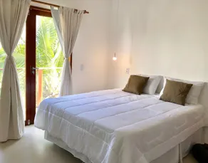 Charming 2Br House w/ Rooftop - Image 3