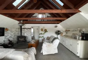 Garden Lake Retreat - Image 3