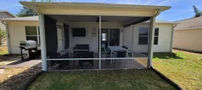 3/2 w/ Two Golf Carts (6 seats), ~1 mile Sumter - Image 5