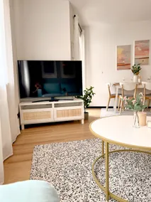 JUPAS°| Boho Home with balcony & parking lot - Image 5