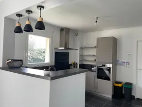 5 Bedroom House – 10 People – Mazerolles - Image 4