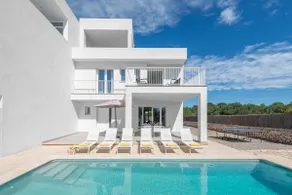 STUNNING VILLA MARIANELLA, CASA GRIS, POOL, BBQ, AC, FREE WiFi - Image 2