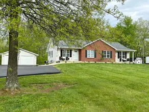 NEWLY Remodeled! Butler Hills #1 - Image 2