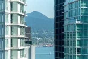 Downtown Vancouver 2Br2Ba w/ Views in Coal Harbour - Image 5