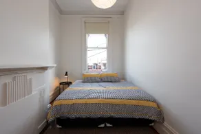 Private Unit in Heritage Building in Fitzroy North - Image 4