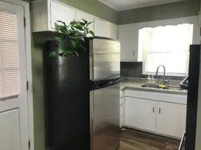 Beautiful 3/2 home South of ATL. - Image 2