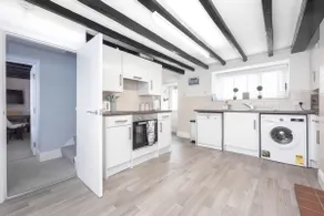 Hollie's Beach House - Image 5