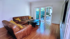 Jet Flamingo: The Surf House - Image 4