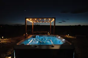 Great Views, Rave Reviews, SW Art, Hot Tub, Kiva - Image 5