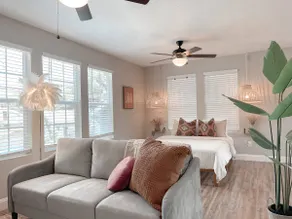 - The Magnolia - Fort Worth, TX | Same Day Booking - Image 5
