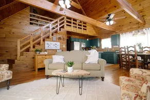 Cozy Creekside Cabin - Sleeps 6 - Perfect for campfire memories - Image 3