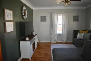 Cozy Garden House - Image 2