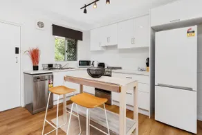 800m to the beach, Stylish, and Perfect location - Image 2