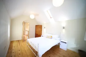 Stylish Scandinavian eco build - Image 4