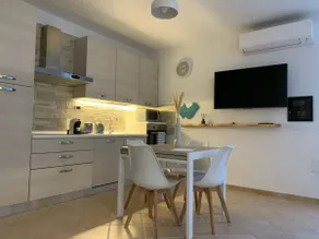 [Comfortable and Elegant Loft] • Wi-Fi and Parking - Image 3