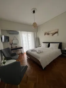 Apartment in Athens - Image 5
