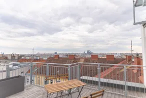 Airconditioned Penthouse - Image 5