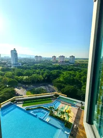 New Metropol 3 Bedrooms Pool View - Image 3