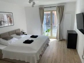 Lightplace • 2m Box spring • Balcony • Netflix - Image 3