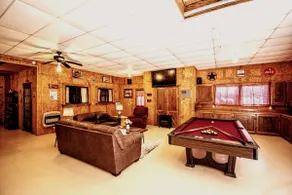Shoreline Cottage & Barn-doninium, 8 beds, pet friendly by Lake Texoma - Image 5